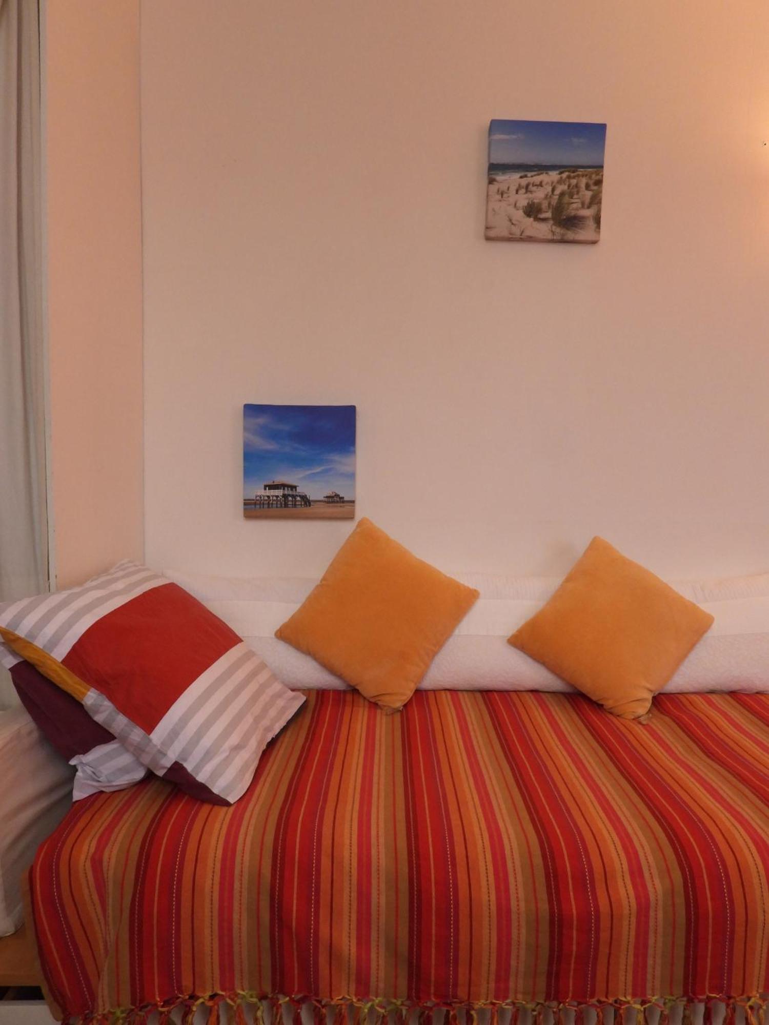 B&B Le Miroir Aux Fees Bordeaux Exterior photo