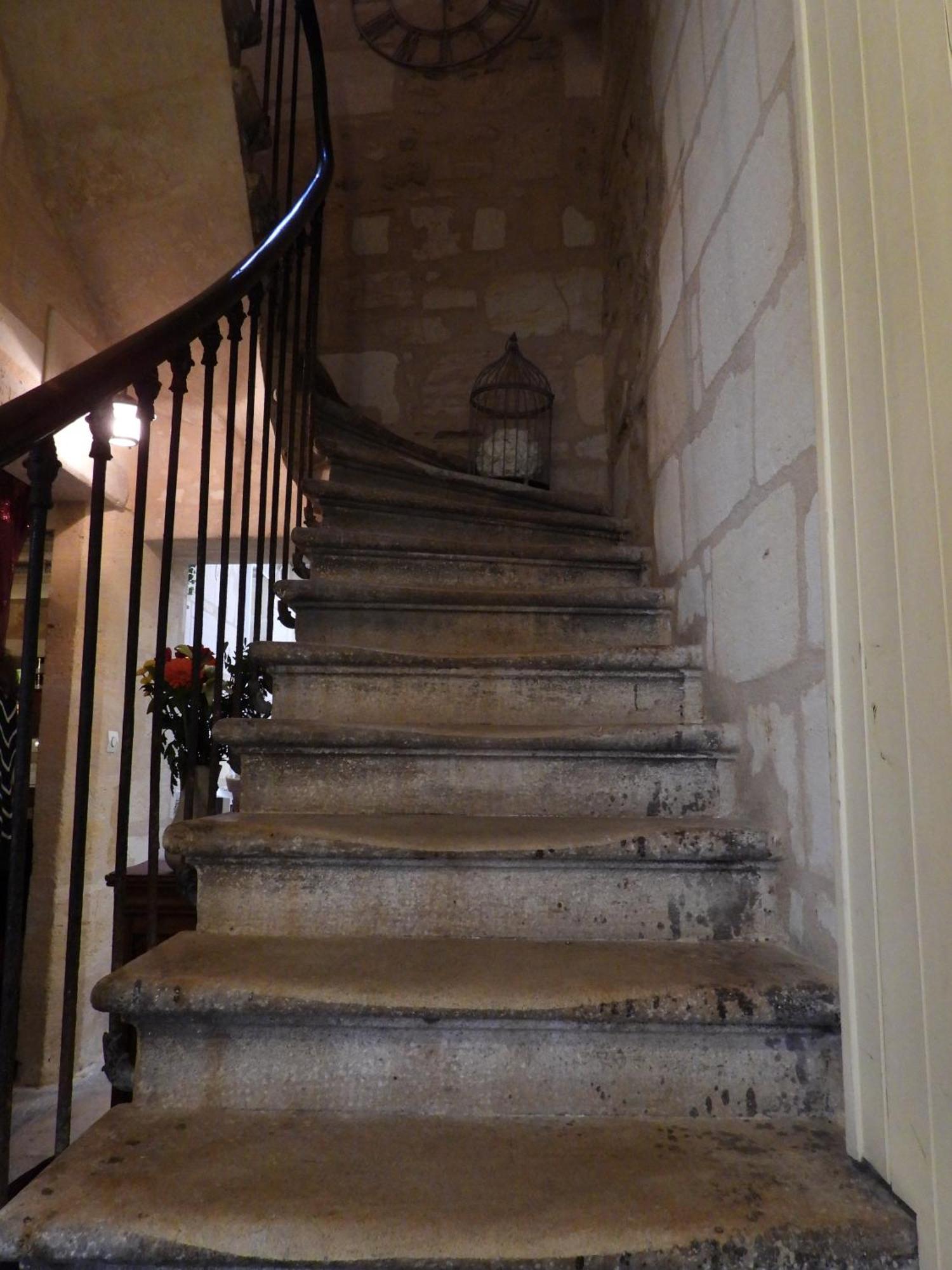 B&B Le Miroir Aux Fees Bordeaux Exterior photo